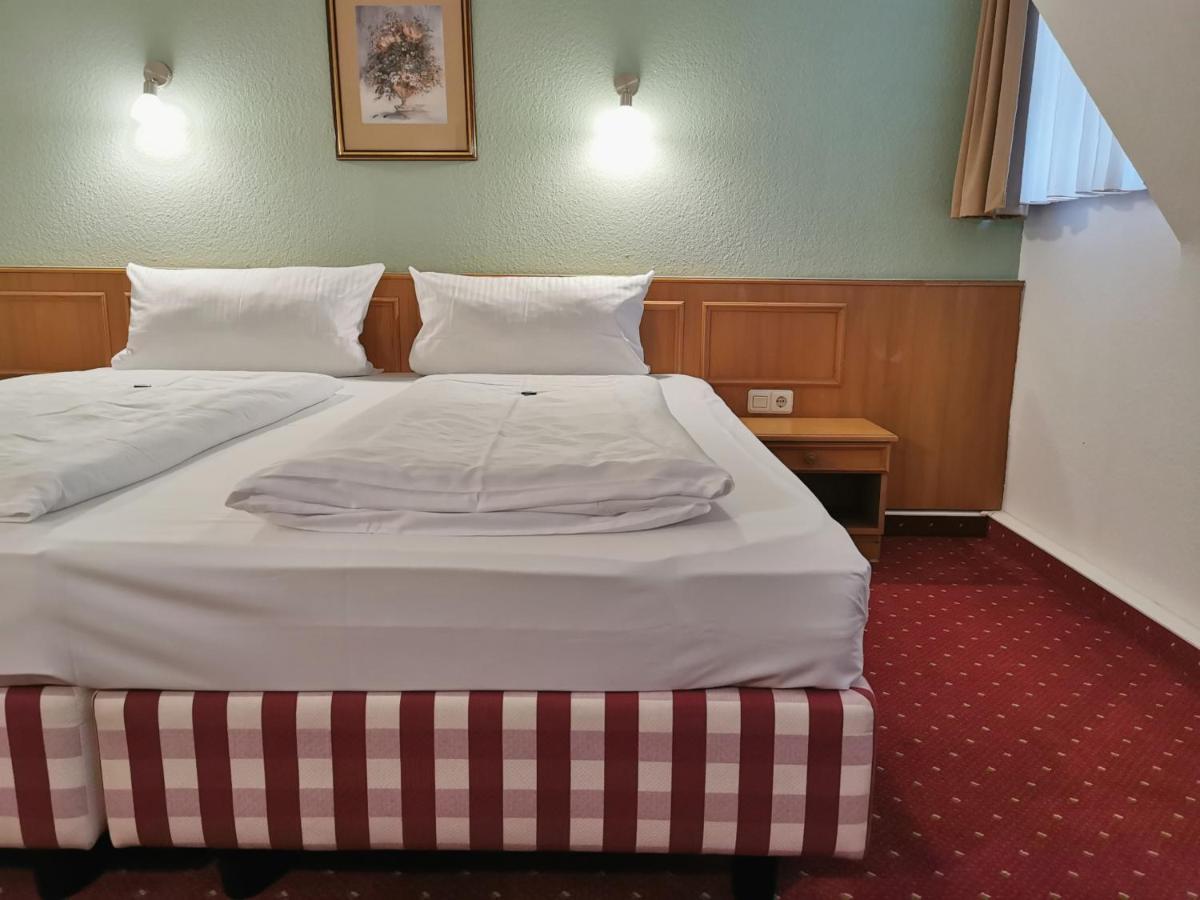 Landhotel Oelmuehle Mombris Экстерьер фото