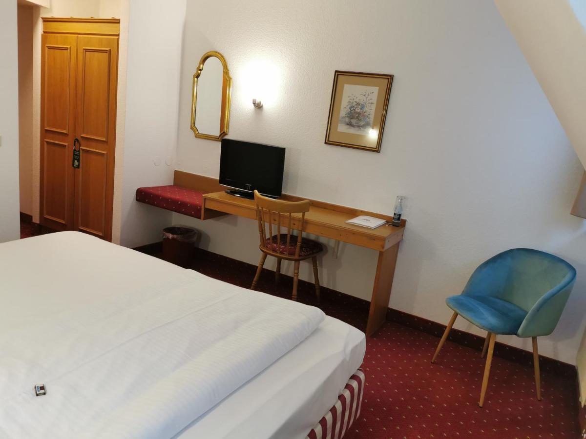Landhotel Oelmuehle Mombris Экстерьер фото