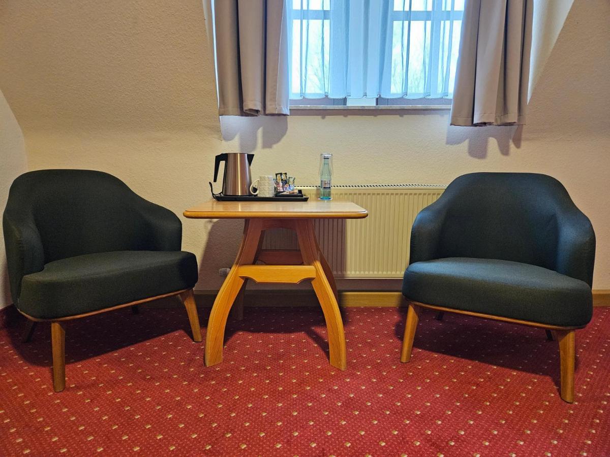 Landhotel Oelmuehle Mombris Экстерьер фото