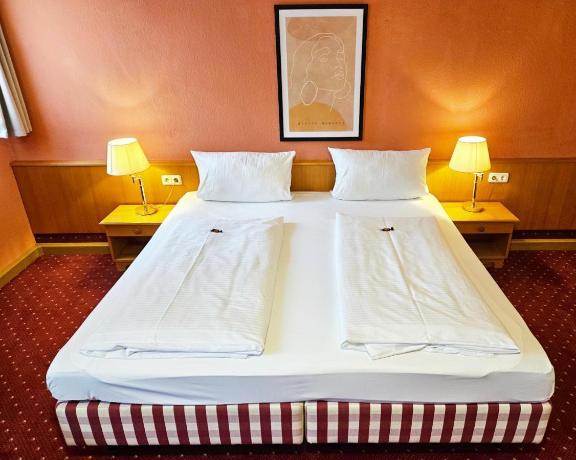 Landhotel Oelmuehle Mombris Экстерьер фото