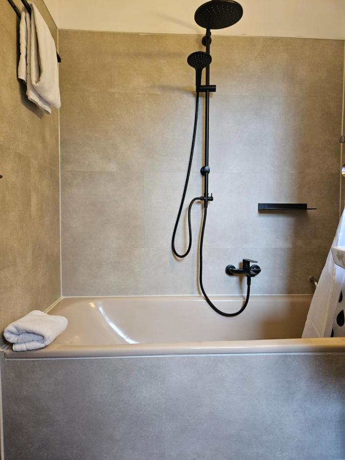 Landhotel Oelmuehle Mombris Экстерьер фото