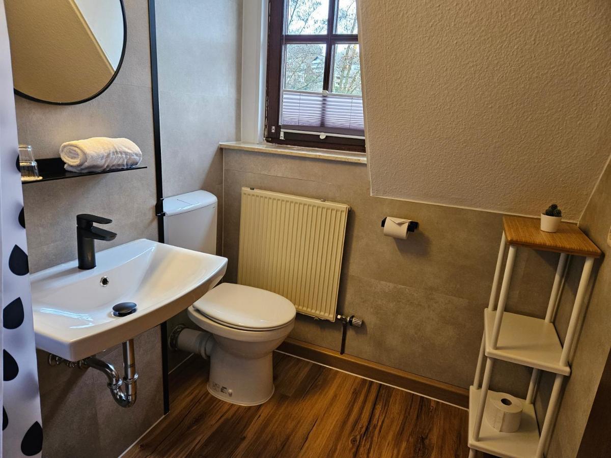 Landhotel Oelmuehle Mombris Экстерьер фото