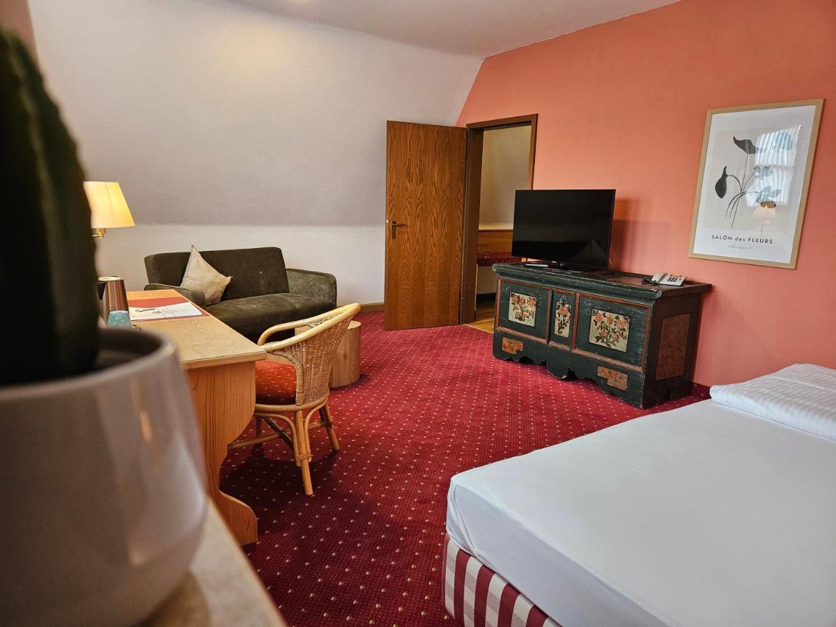 Landhotel Oelmuehle Mombris Экстерьер фото